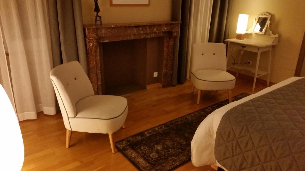 La Chouette Maison - Chambres D'Hotes Et Gite En Ville Remiremont Δωμάτιο φωτογραφία